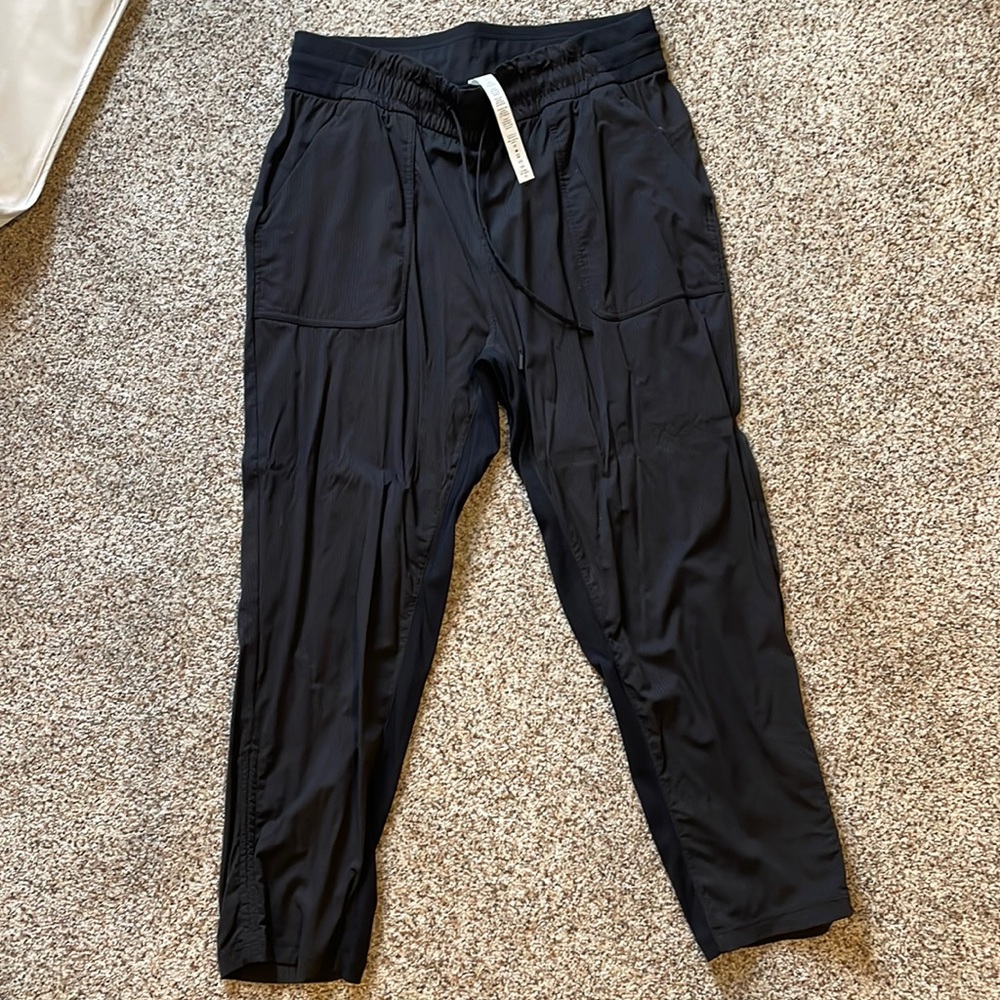 Lululemon joggers